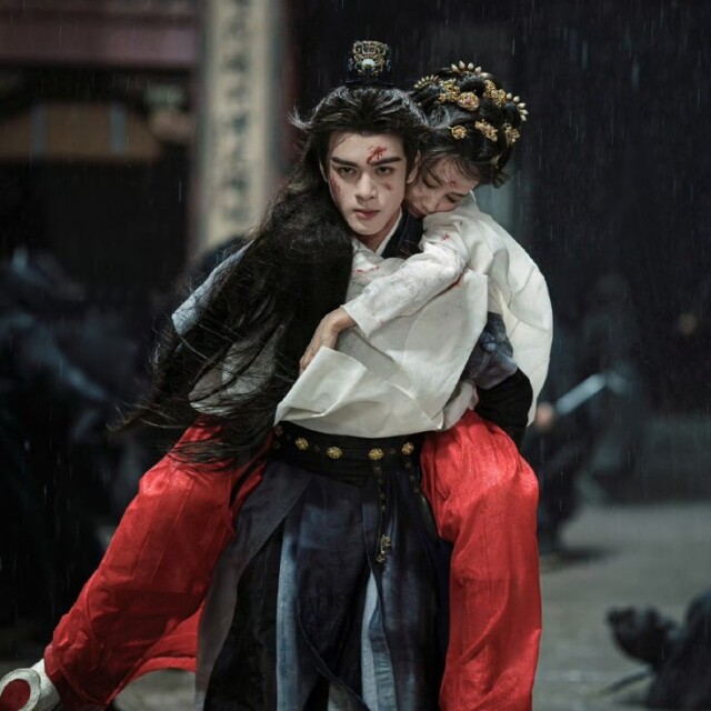 《雲秀行》首播負評不斷！網酸李一桐&曾舜晞空有顏值沒演技，浪費原著《彩雲國物語》
